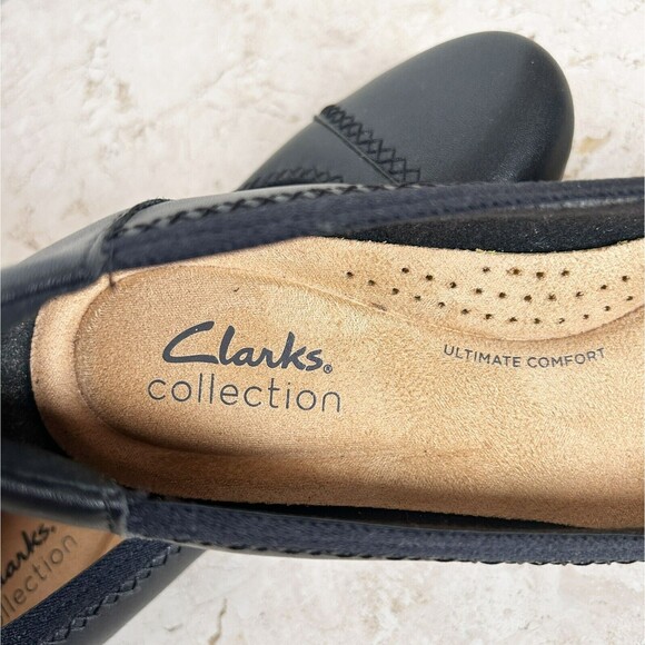 Clarks Collection Shoes Ballet Flats 7.5 BLACK Navy Blue or Tan Cap Toe Nice! - Picture 5 of 7